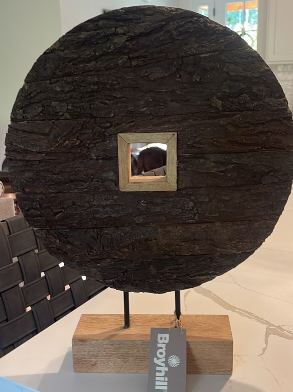 Broyhill Dark Brown Round Tabletop Sculpture Accent